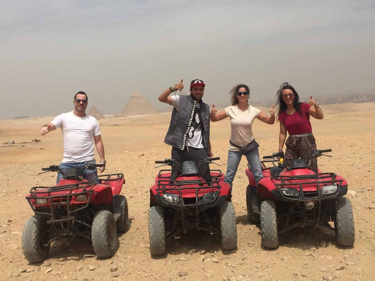 Happy Days Pyramids Inn Il Il Cairo Esterno foto