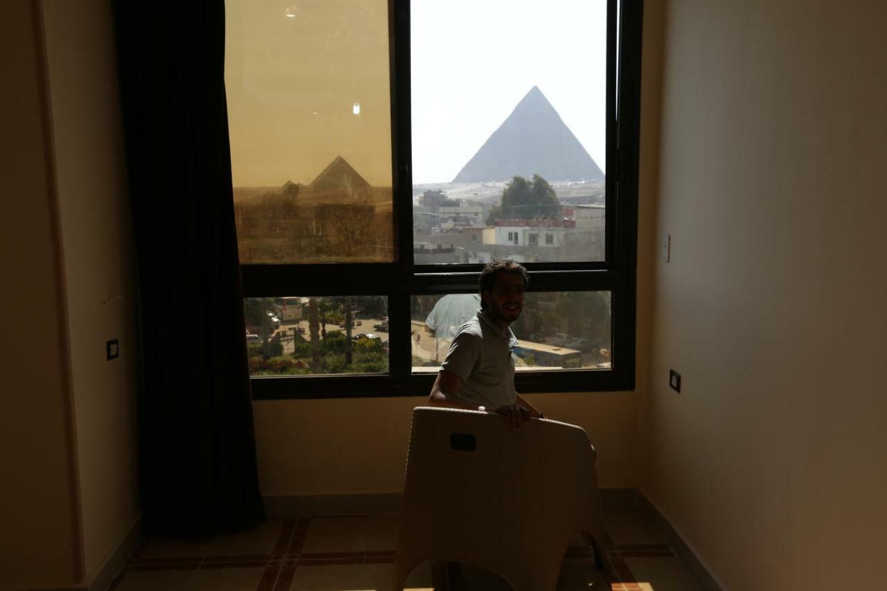 Happy Days Pyramids Inn Il Il Cairo Esterno foto